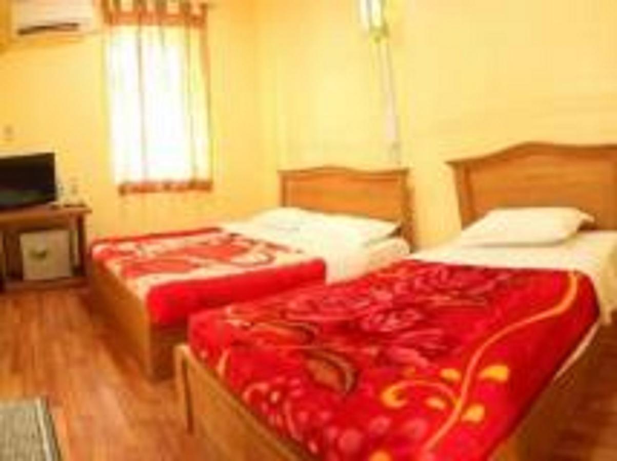 Yee Shin Guest House Thibaw Extérieur photo